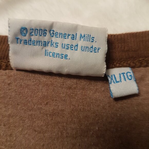 Vintage 2006 GENERAL MILLS Tee Shirt TRIX ARE FOR KIDS Extra Large / US XL Girls - Picture 5 of 15